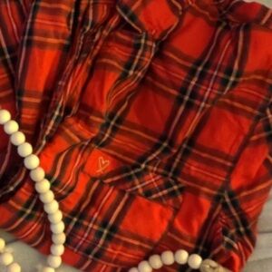 Victorias Secret red flannel set size sm. & Free gift